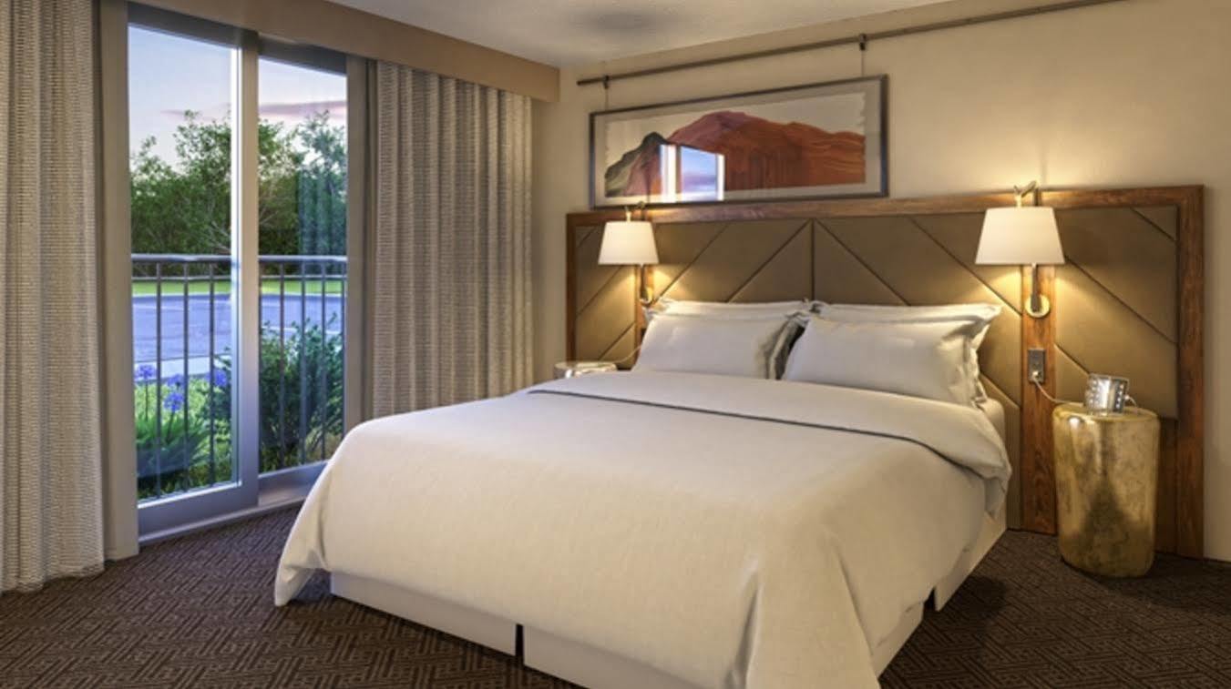 Doubletree Suites By Hilton Hotel Sacramento - Rancho Cordova Exterior photo